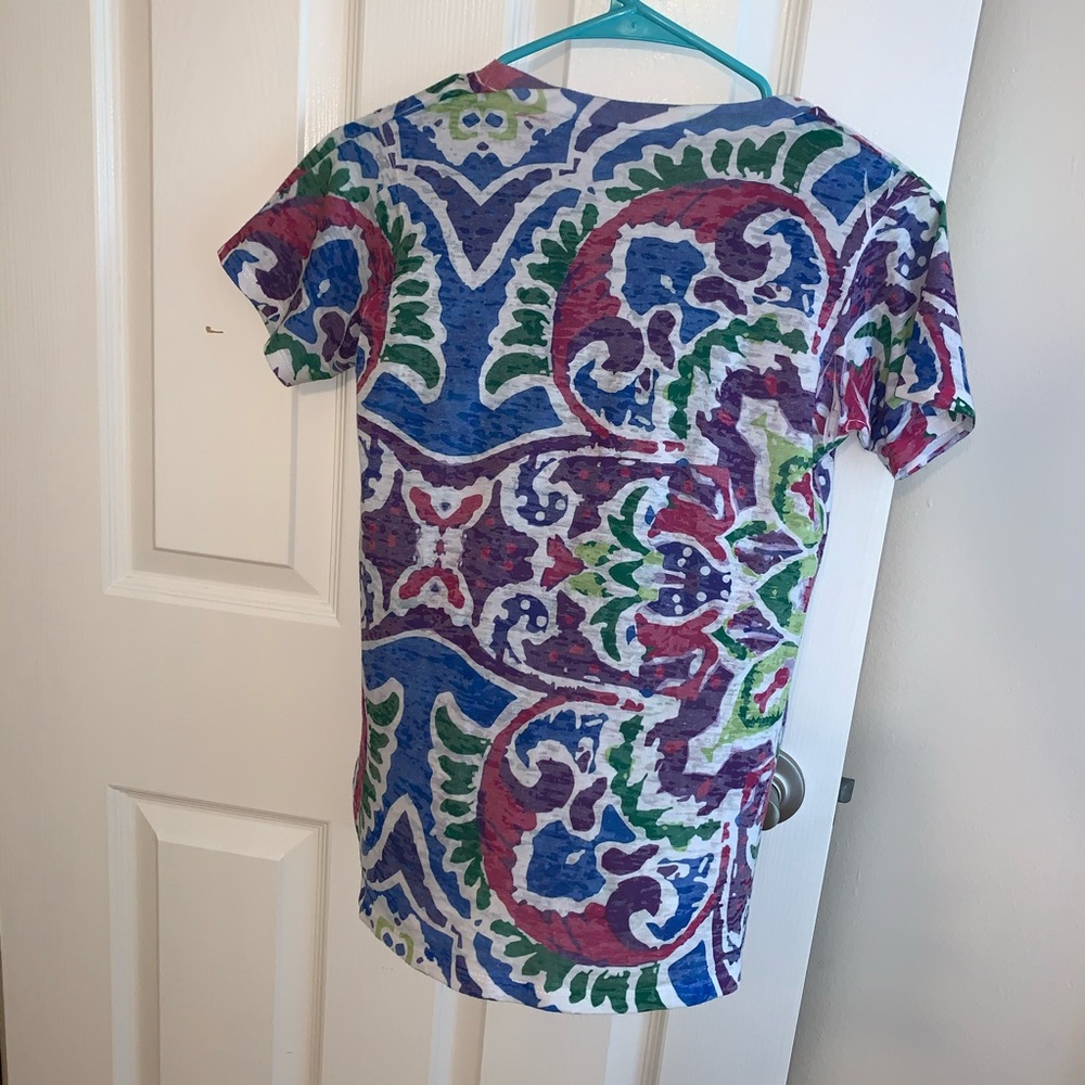 Patterned scoop neck top - Picture 2 of 3